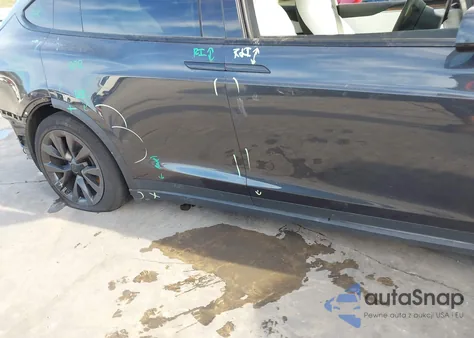 2025 Tesla Model X Long Range z USA, uszkodzony, nr VIN 7SAXCBE5XSF462160